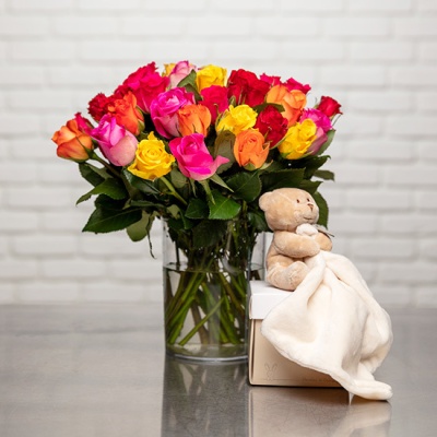 bouquet-de-roses-et-doudou-ours-bouquet-de-naissance-550x550-36784